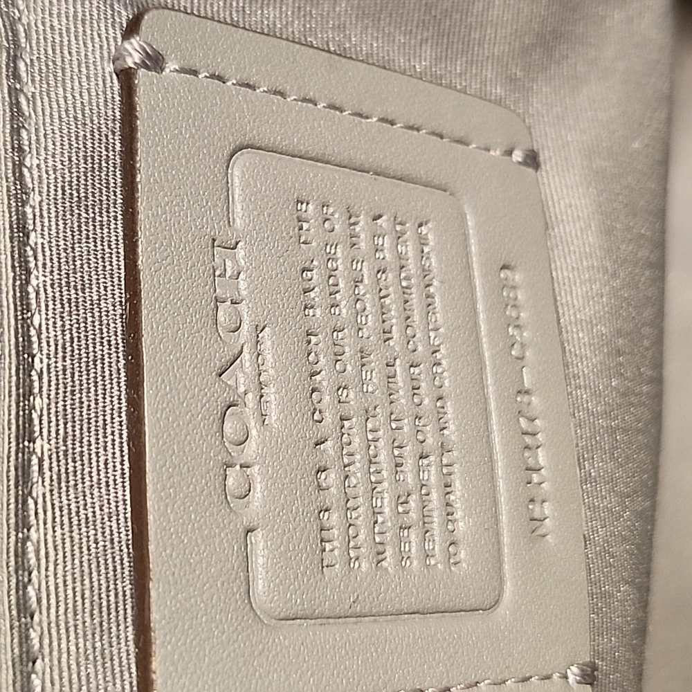 Coach purse - Picture 6 of 7